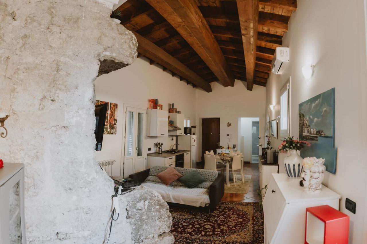 Le Terrazze Di Maravigghia Palermo Apartman Kültér fotó